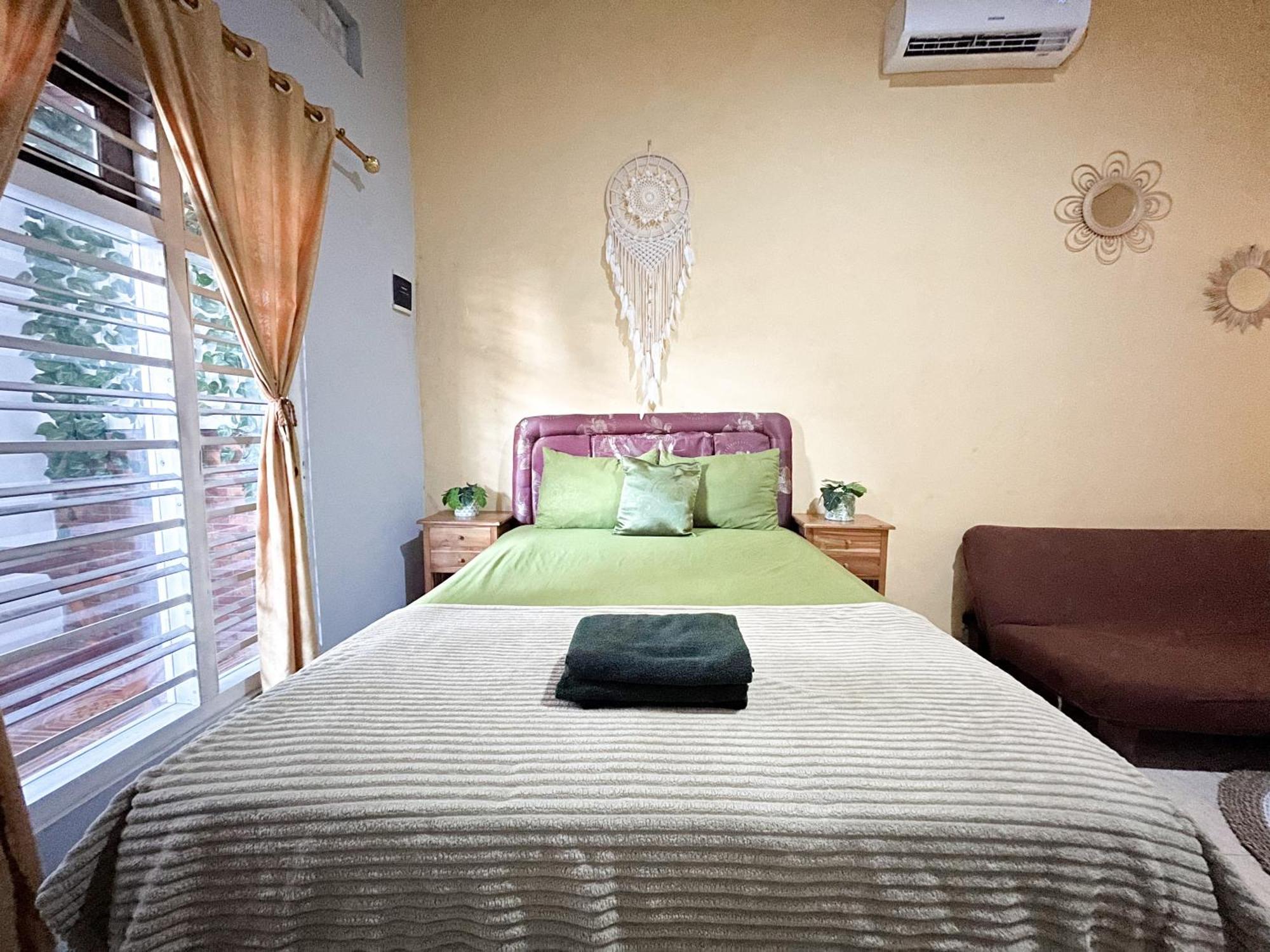 Rumah liburan Rumah Boho Semarang